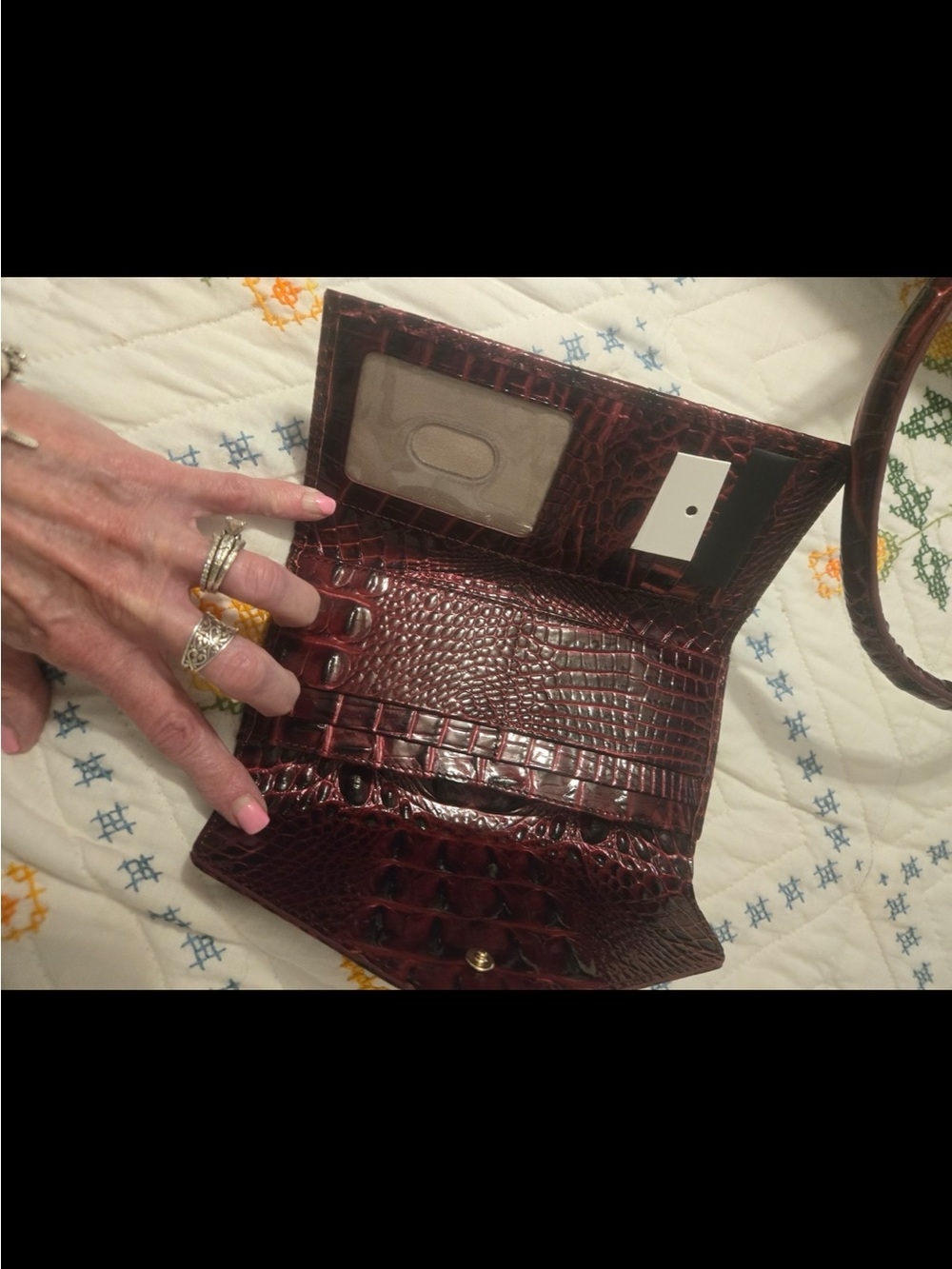 Brahmin sophie cherry lacquer and Veronica wallet - Picture 3 of 8